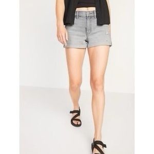 Old Navy Light Gray Wash Boyfriend Denim Shorts Size 16